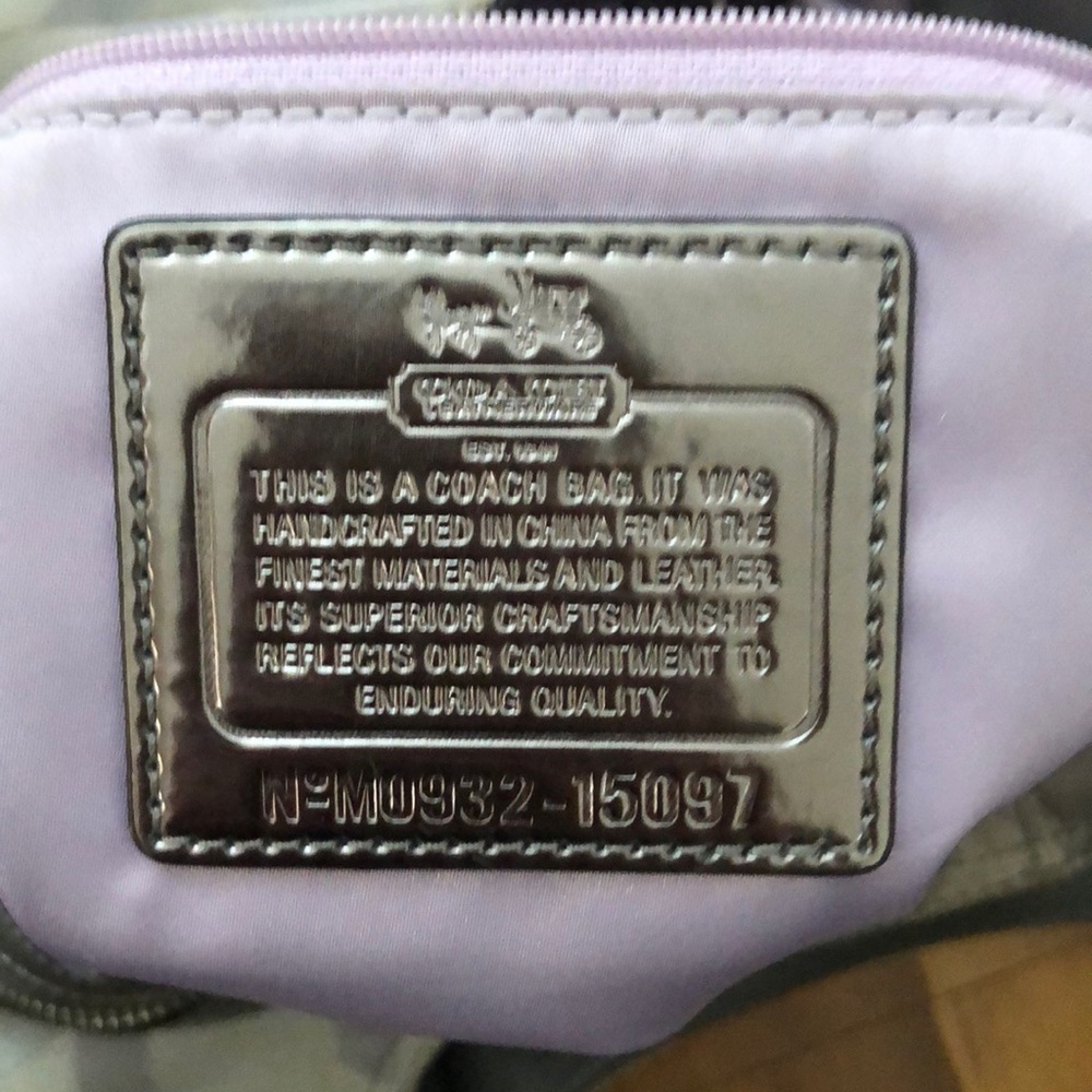 Authentic COACH BAG - Picture 4 of 4